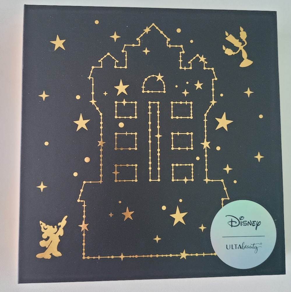 NWT Disney World Hollywood Studios Makeup Vault - Picture 14 of 15